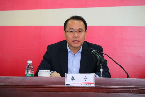長安電力華中發電有限公司執行董事、總經理總結講話.jpg