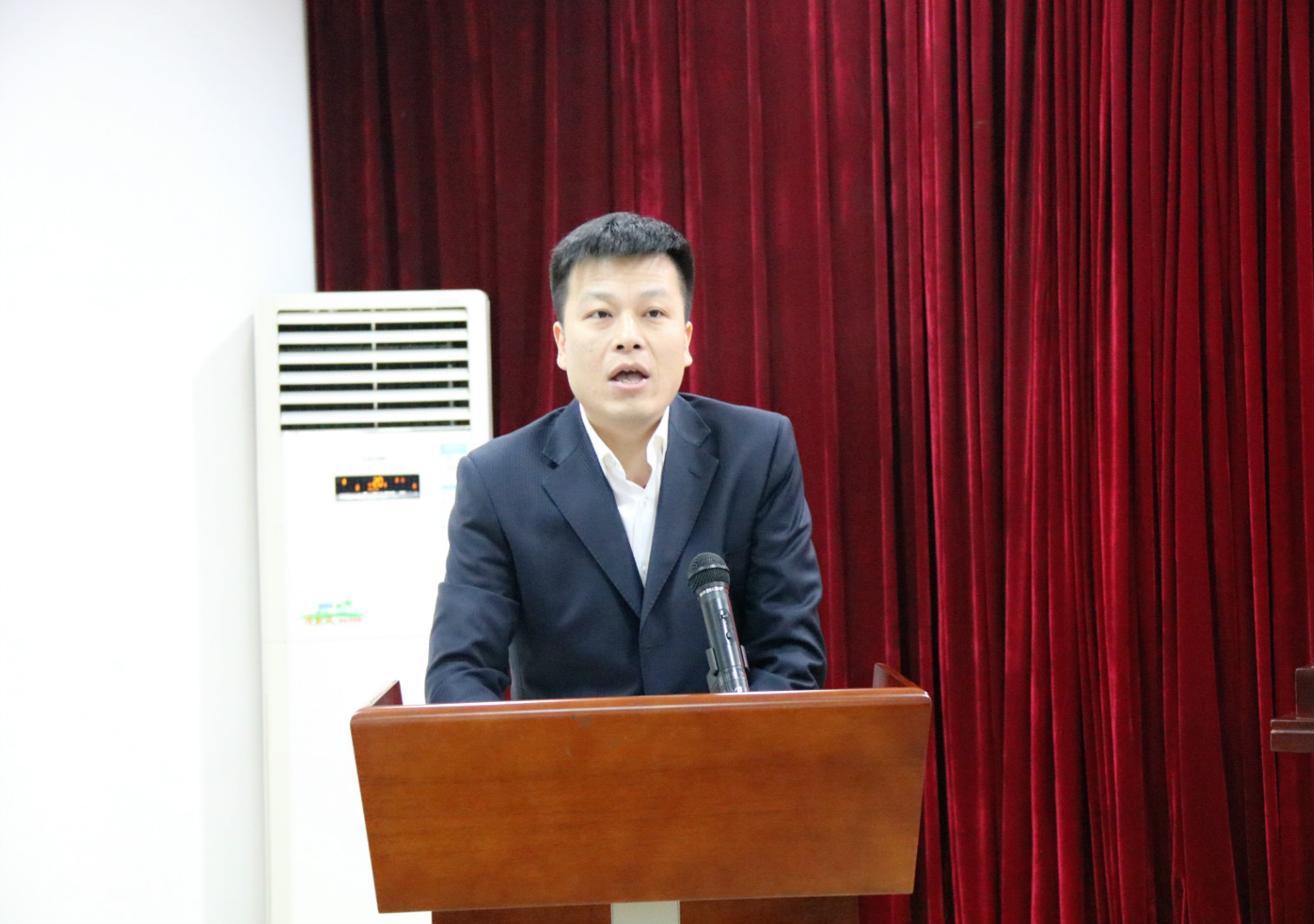 杜總講話.jpg